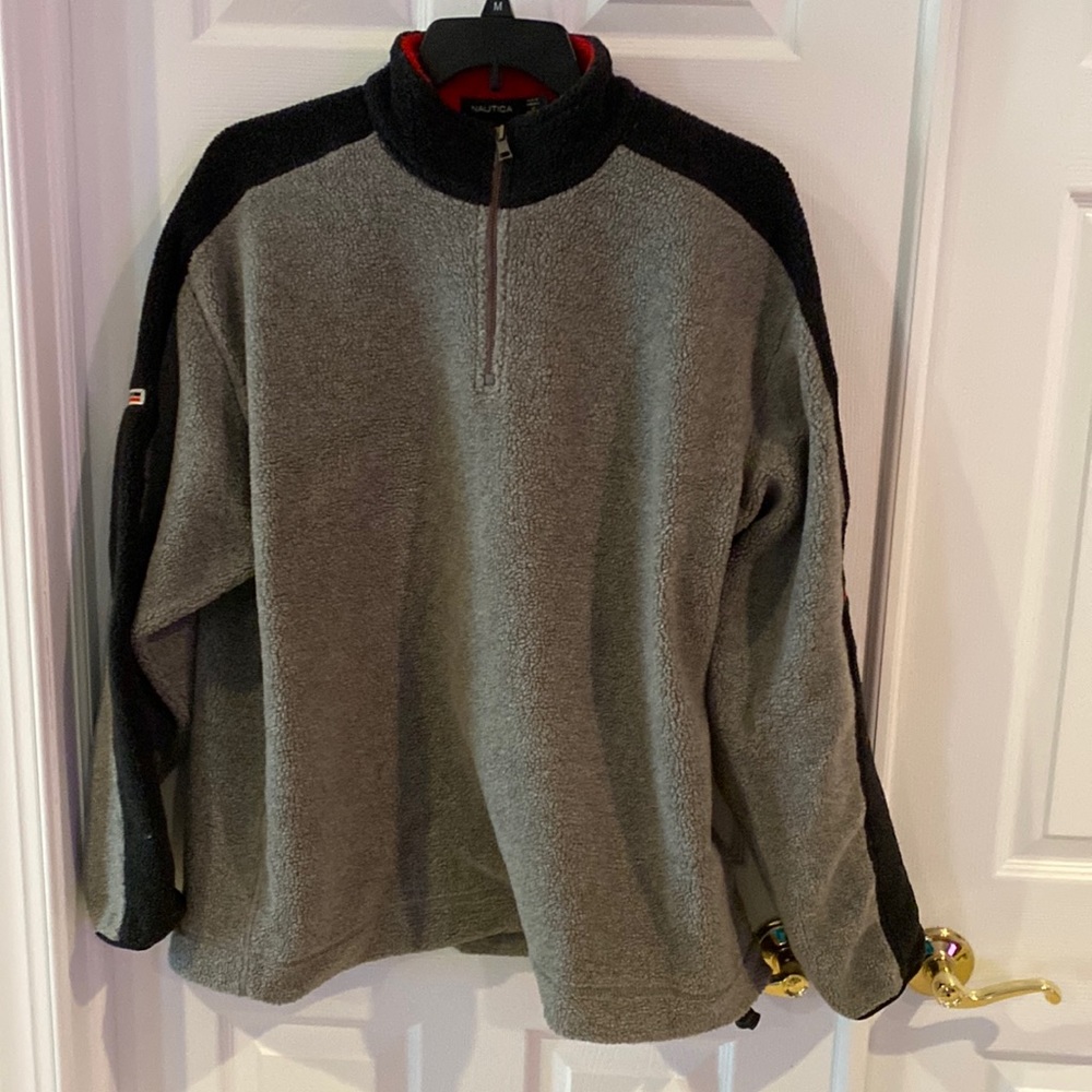 Nautica black and gray pullover sweatshirt